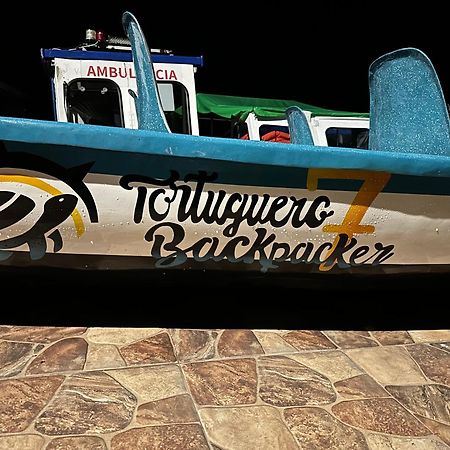 Hostel Tortuguero 7Backpackers Εξωτερικό φωτογραφία